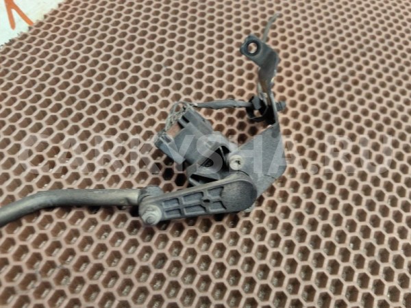 Датчик просвета положения кузова BMW X1 