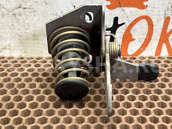 Крюк замка капота BMW 5er 