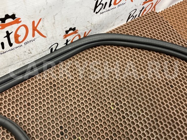 Уплотнитель багажника BMW 5er 