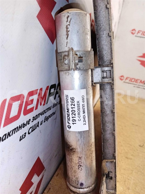 Название детали Радиатор кондиционера Модель Mitsubishi ASX 2010> Mitsubishi ASX оригинальный номер 6455 HP