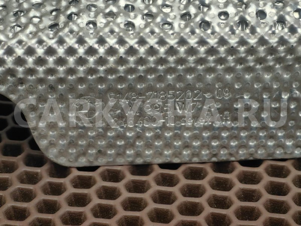 Теплоизоляция лонжерона BMW 5er оригинальный номер 51 48 7 185 202, 51 48 7 185 202, 51487185202, 7185202