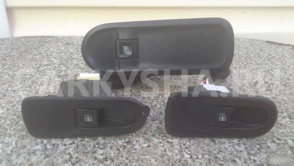 Блок стеклоподъемников Рено Дастер Duster Renault 15 оригинальный номер 254117873R