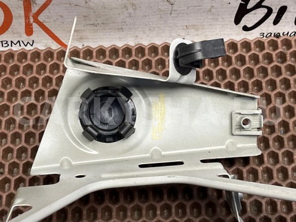 Кронштейны крыла BMW 7er 