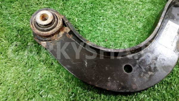 Рычаг подвески верхний задний Volkswagen Jetta 1K2 Volkswagen Jetta 