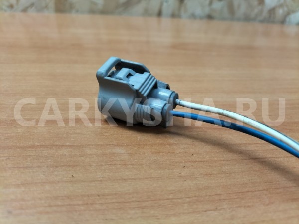 Разъем вентилятора охлаждения Toyota Prius XW20 Toyota Prius 