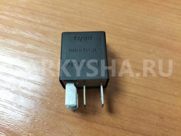 Реле №404 Volkswagen Polo MK5 CGGB 1.4 2009 Volkswagen Polo оригинальный номер 7M0951253C