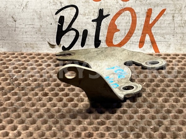 Кронштейн катализатора BMW 5er 