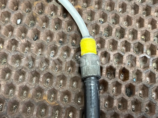 Троса ручного тормоза BMW X1 оригинальный номер 34 40 6 769 367, 34 40 6 769 367, 34406769367, 6769367