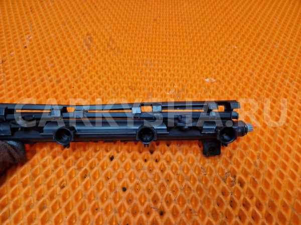 Рампа топливная volkswagen Polo 5 CFNA BTS 1.6 Volkswagen Polo оригинальный номер 036133320