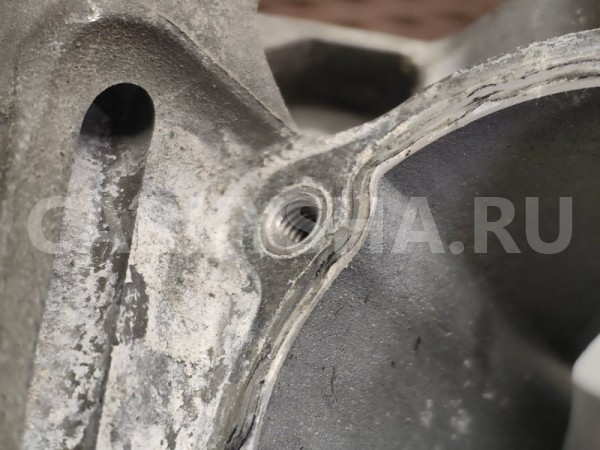 Кронштейн помпы BMW X1 