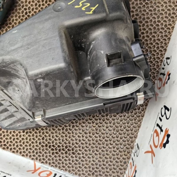 Корпус воздушного фильтра BMW X3 