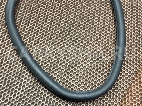 Уплотнитель дверного проема BMW 7er 