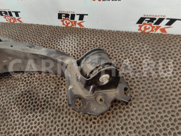 Кулак BMW 1er 