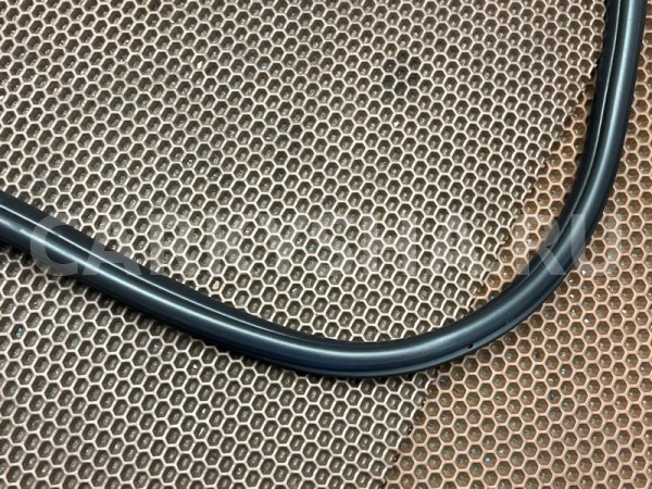 Уплотнитель дверного проема BMW 2er 