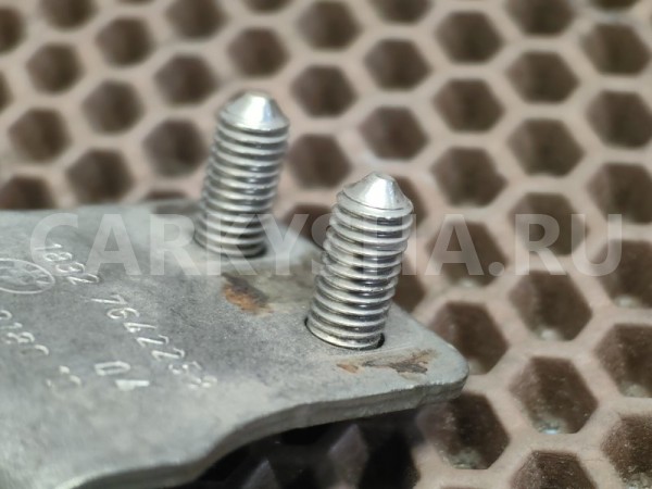 Кронштейн катализатора BMW X1 