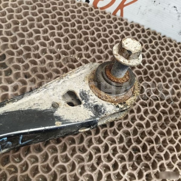 Поперечный рычаг верхний BMW X3 