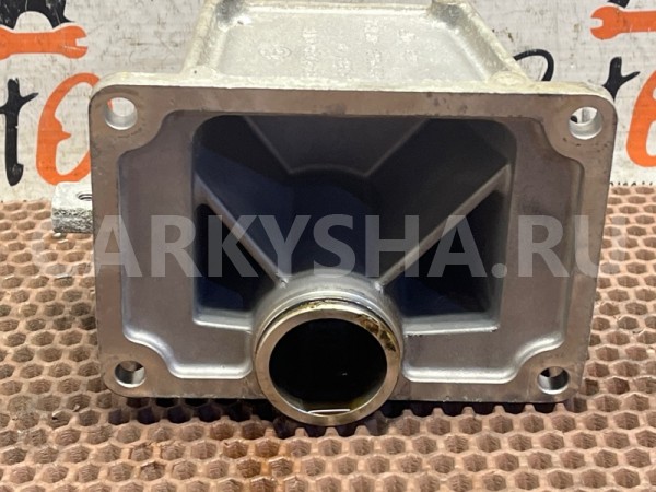 Опорный кронштейн привода BMW X3 