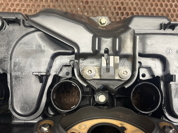 Клапанная крышка BMW 5er 