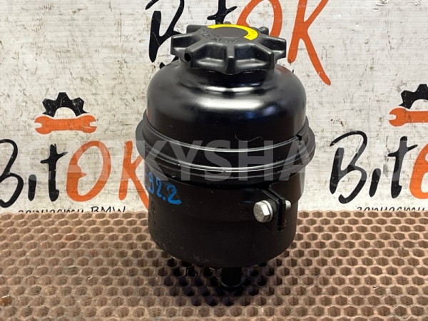 Бачок ГУР с кронштейном BMW 3er 