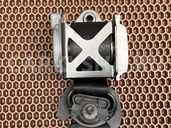 Ремень безопасности BMW X3 