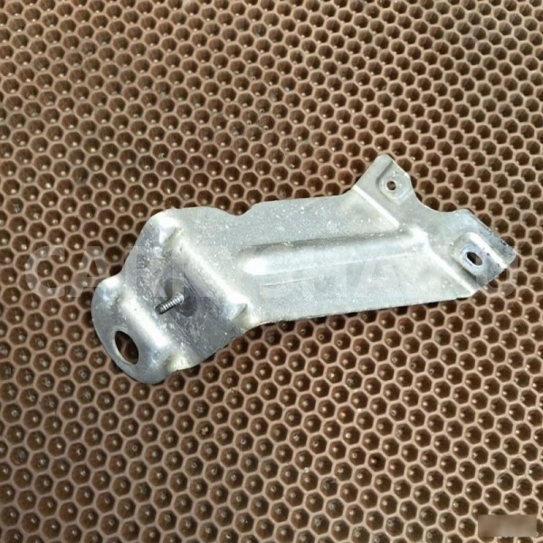 Кронштейн защиты BMW X3 