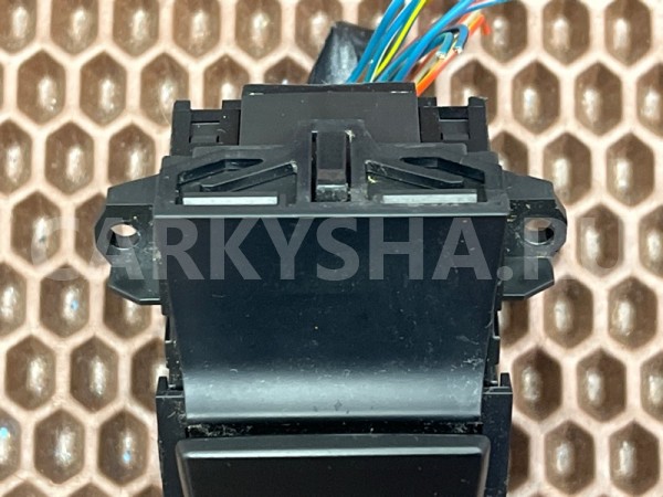 Кнопка ручного тормоза BMW 7er 