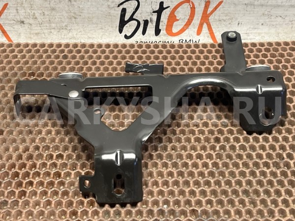 Кронштейн впускного коллектора BMW 3er 