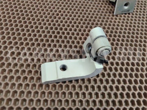 Петли двери BMW X1 