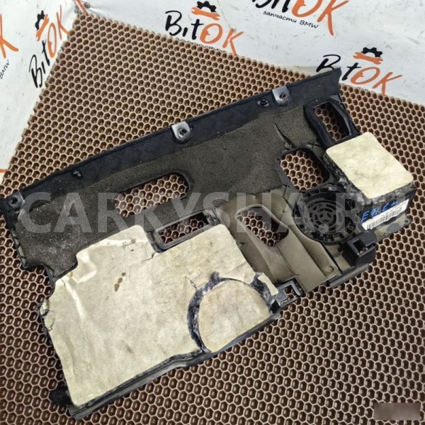 Обшивка над педалями BMW X6 