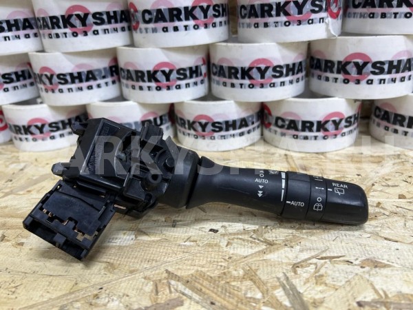 Переключатель стеклоочистителей Toyota Land Cruiser 200 Series оригинальный номер 84652-48121