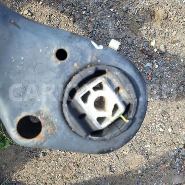 Подрамник балка моста BMW X1 