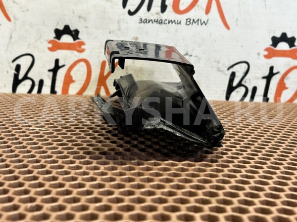 Кронштейн проводки BMW 7er 