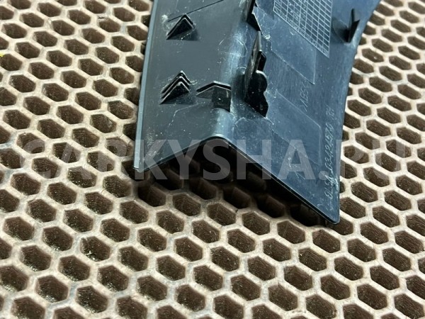 Накладка заднего фонаря BMW X1 