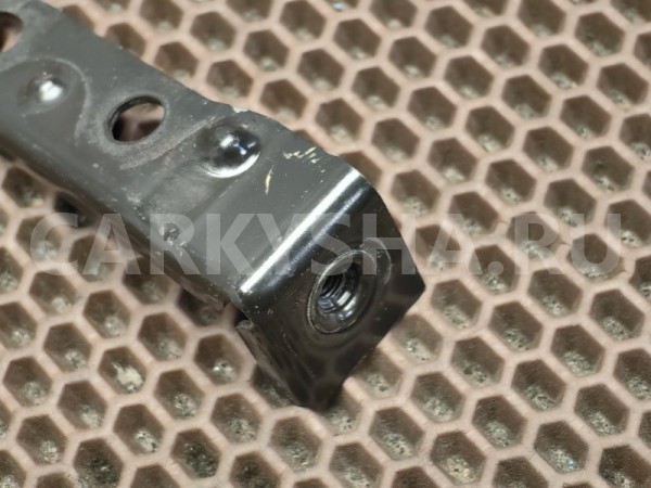 Кронштейн АКБ BMW X1 