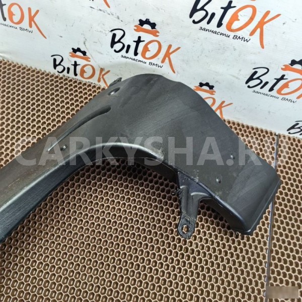 Воздуховод в полу BMW X5 