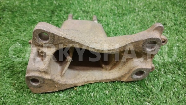 Кронштейн (крепление) КПП левый Honda Civic 2011 Honda Civic 