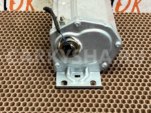 Подушка безопасности в торпедо BMW X1 