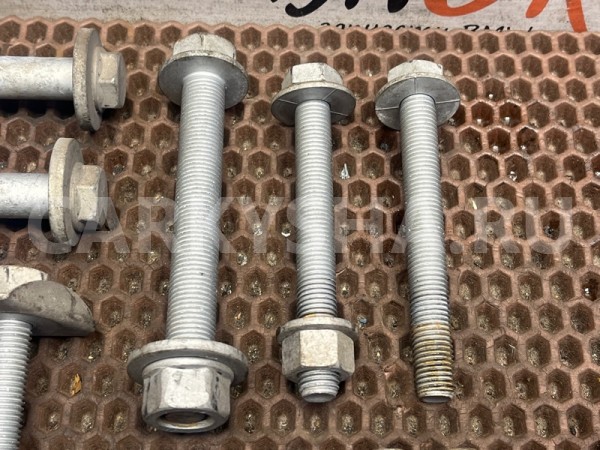 Болты подвески BMW 3er оригинальный номер 33 32 6 764 292, 33 32 6 764 292, 33326764292, 6764292, 07 14 6 888 626, 07146888626, 6888626, 33 30 6 784 983, 33306784983, 6784983, 33 32 6 760 602, 33326760602, 6760602, 33 30 6 793 891, 33306793891, 6793891, 33 32 6 764 928, 33326764928, 6764928, 33 3