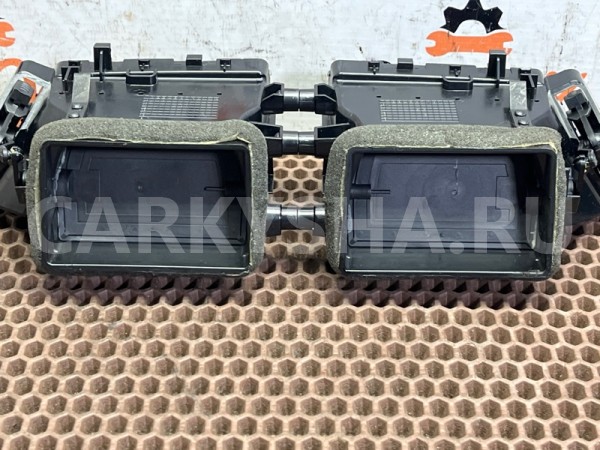 Дефлектор центральный воздуховод BMW X1 