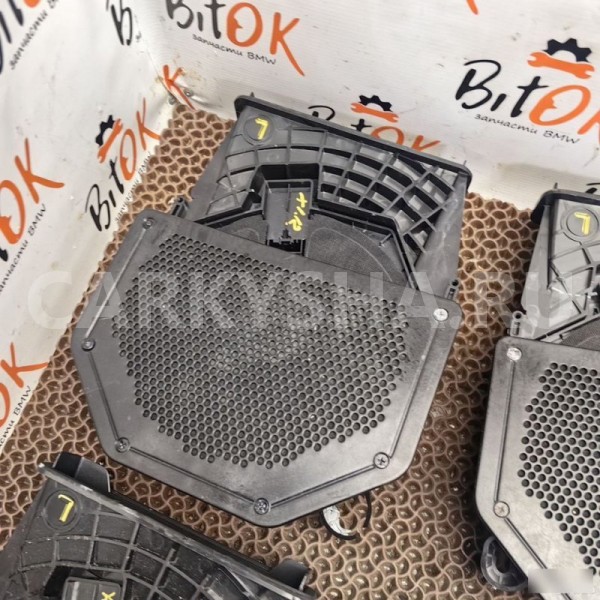 Подсидельный динамик BMW X1 