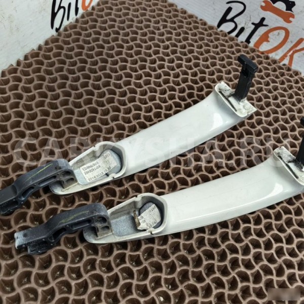 Внешняя ручка двери BMW X1 