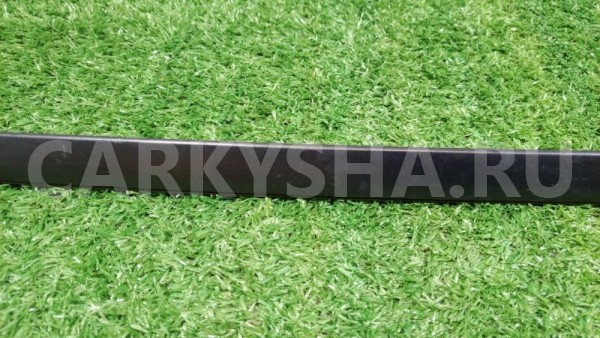 Молдинг лобового стекла правый Lexus RX350 2020 Lexus RX 