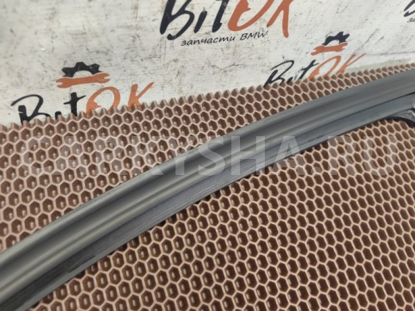 Направляющая резинка стекла BMW 3er 