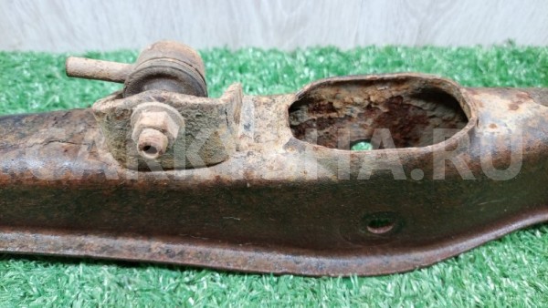 Рычаг подвески нижний задний Mitsubishi Lancer Mitsubishi i оригинальный номер 4113A041