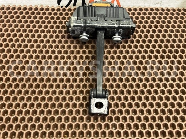 Ограничитель двери BMW X6 