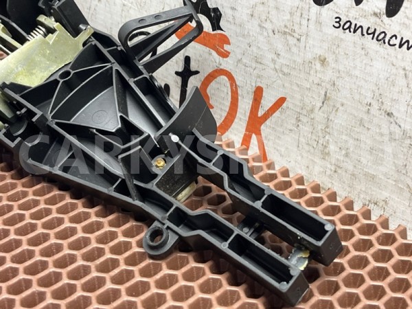 Кронштейн ручки двери BMW X5 