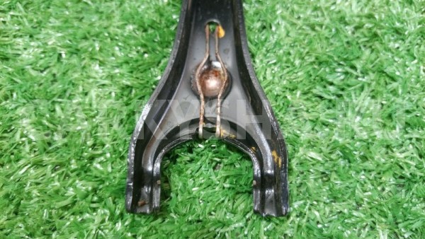 Вилка сцепления Лада Гранта 2021 ВАЗ (Lada) Granta оригинальный номер 21820160120000