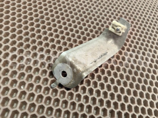 Кронштейн защиты днища BMW X3 