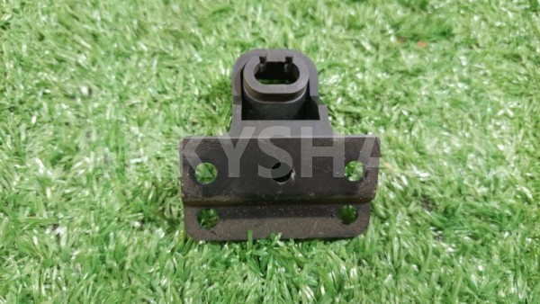 Крепление торпедо Mitsubishi Outlander CU5W 4G69 Mitsubishi Outlander 