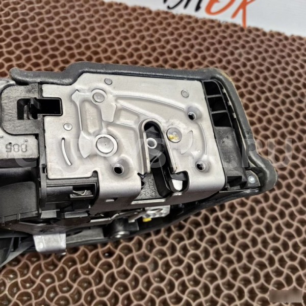 Замок двери BMW X3 